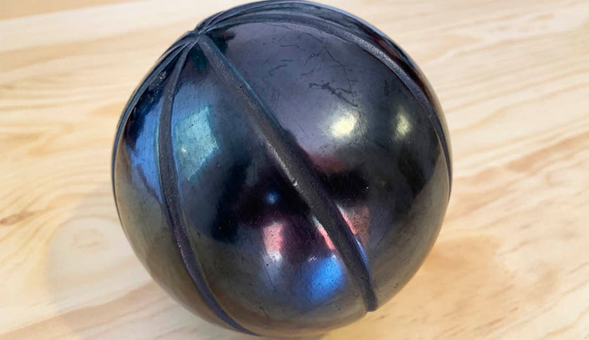 Esfera de Barro Negro Doña Rosa