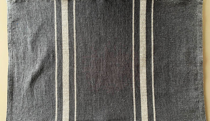 Mantelito Individual Gris Oscuro con Rayas Arte Zapoteco