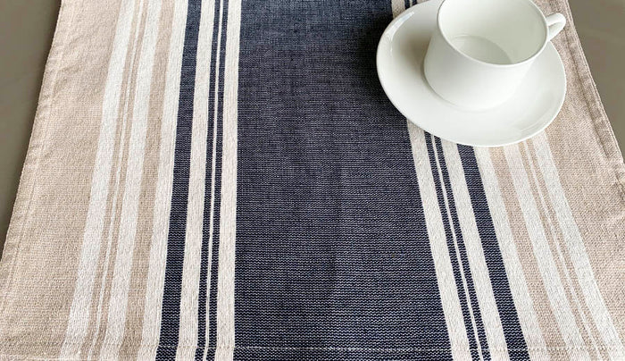 Mantelito Individual Negro y Beige Arte Zapoteco