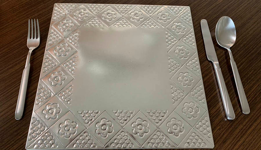 Plato Base Cuadrado Hojalatería Saley