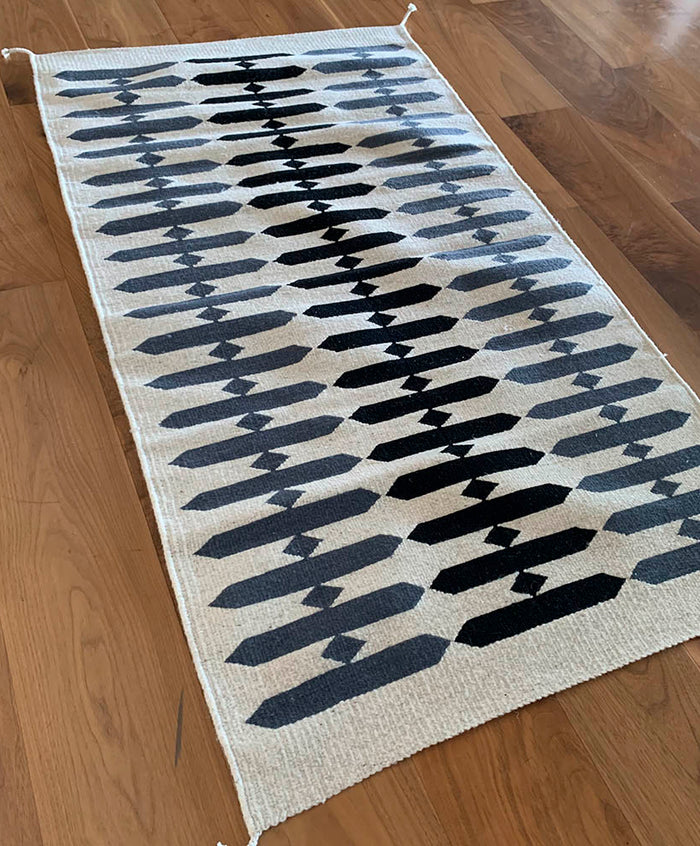 Tapete Líneas y Rombos Arte Zapoteco